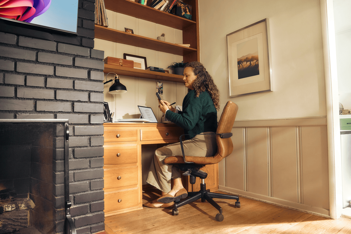 Young professionals connected to global opportunities by Joporas